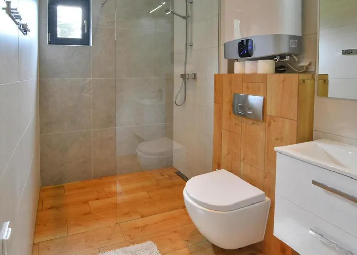 Holiday home Family Homes, *