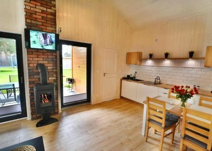 Family Homes, Jaroslawiec