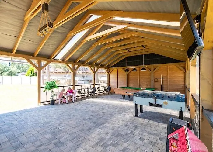 Family Homes, * Jaroslawiec